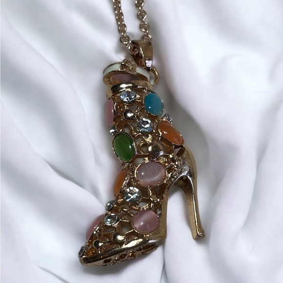Betsey Johnson High Heel Pendant Necklace - Picture 3 of 4